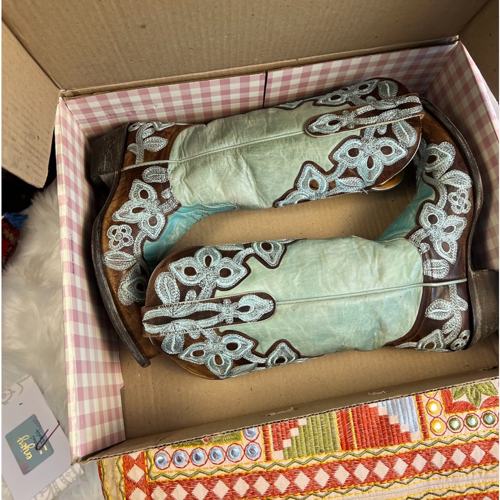 Old gringo boots